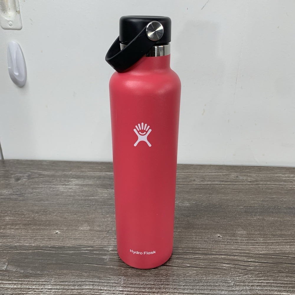 Hydro Flask Berry Pink Stainless Steel Water‎ Bottle Tumbler 24 oz